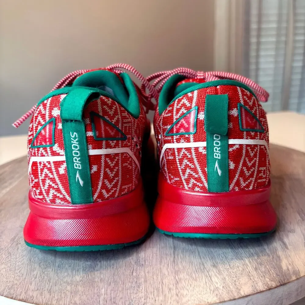 Brooks Levitate 5 Run Merry Men's 11 Christmas Running Shoes Red Green Holiday